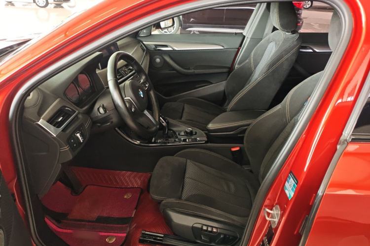 Used BMW X2 2019 sDrive25i Luxury Model with M Off-Road Package China VI Emission Standard
