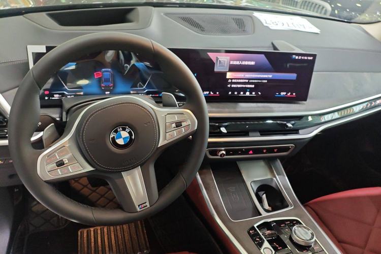 Used BMW X5 2025 Model, xDrive 30Li Prestige M Sport Night Package
