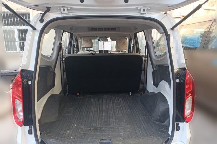 Used Wuling Hongguang New Energy 2024 All-Electric Model 300KM Standard Version Trunk