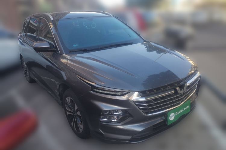 Used Wuling Victory 2020 1.5T CVT Flagship Edition Front Right 45 Deg