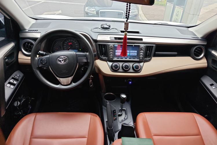 Used Toyota RAV4 2013 2.0L CVT Two-Wheel Drive Urban Edition