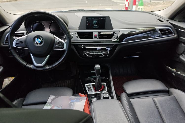 Used BMW 1 Series 2018 Facelifted 118i Sport Edition Center Console