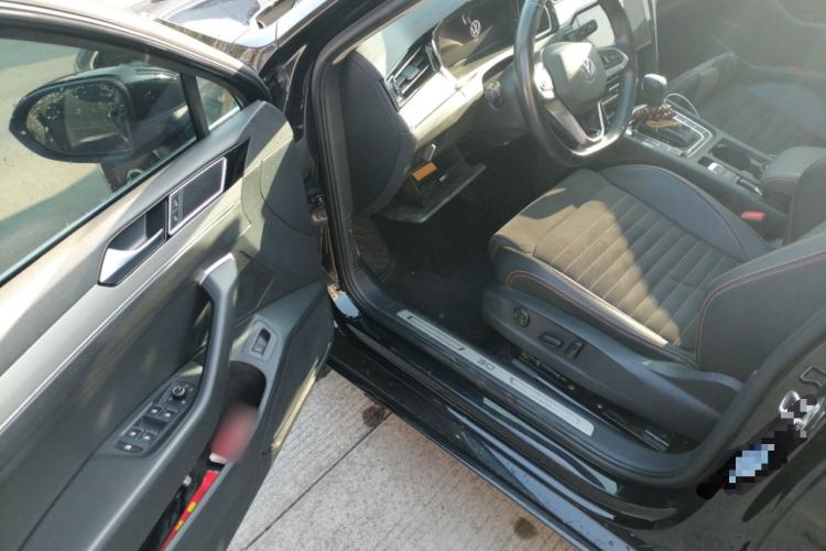 Used Volkswagen Magotan 2021 330TSI DSG 30th Anniversary Edition
