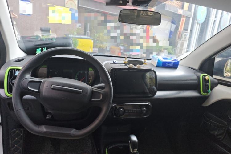 Used Roewe Clever 2021 302km All-Round Version Center Console