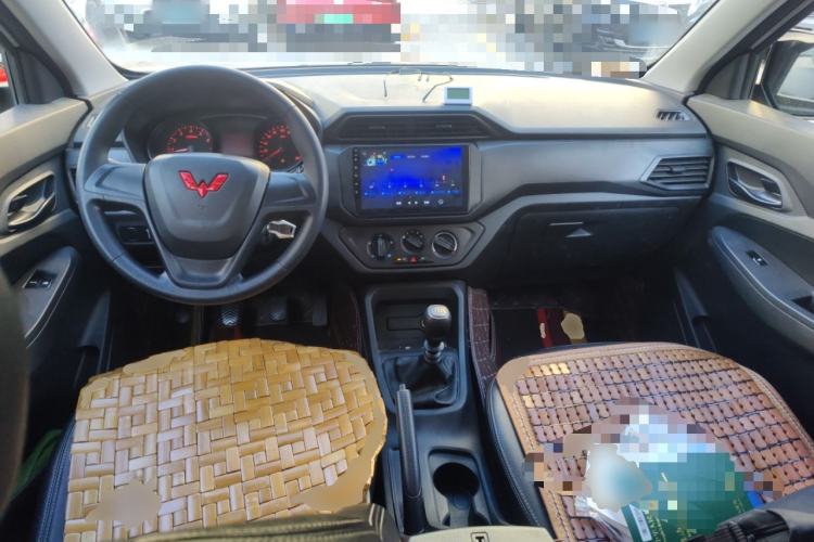 Used Wuling Hongguang 2021 1.5L Revised S Base Version with Electric Power Steering LAR
