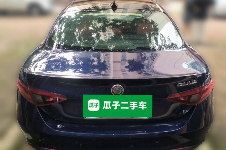 Used Alfa Romeo Giulia 2020 2.0T 280HP Luxury Edition
