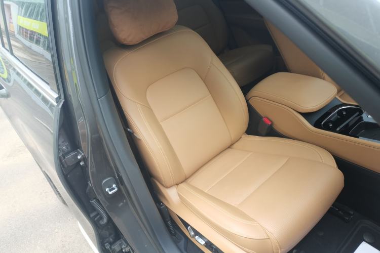 Used Li Auto ONE 2021 Extended-Range 6-Seater Version Right Front Seat