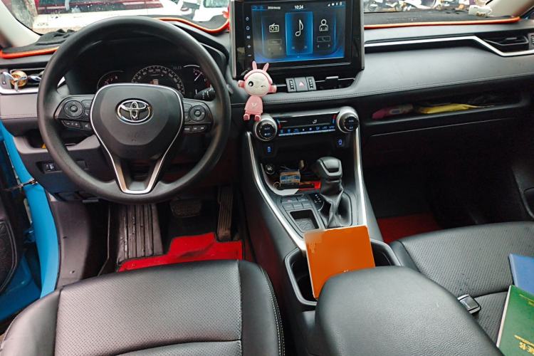 Used Toyota RAV4 2020 2.0L CVT Two-Wheel Drive Fashion Edition
