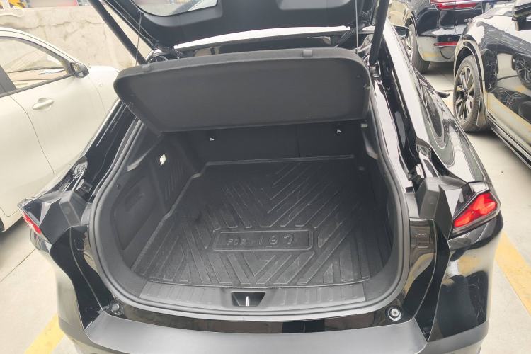 Used Deepal L07 2025 230 Ultra with DeepBlue Intelligent Driving AD PRO Extended-Range Version