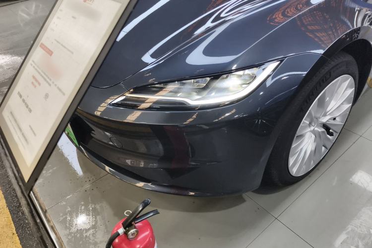 Used Tesla Model 3 2023 Rear-Wheel-Drive Version