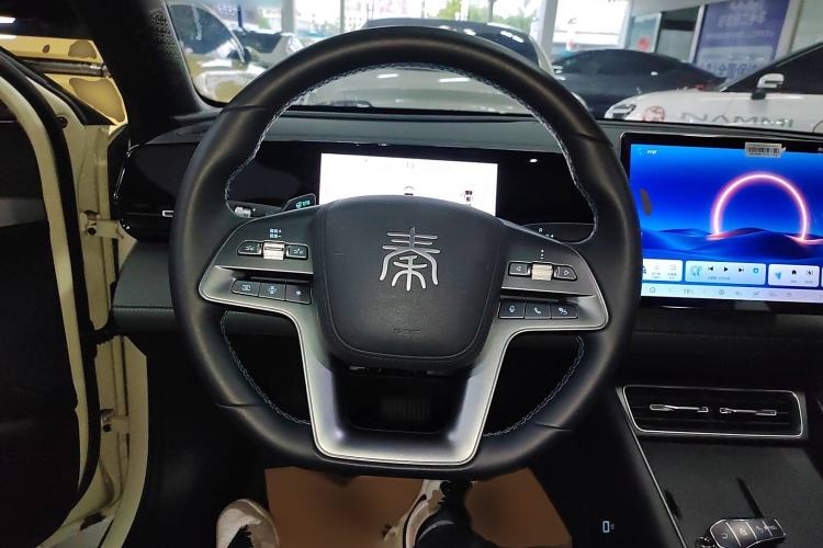 Used BYD Qin L 2025 EV 545KM Beyond Version
