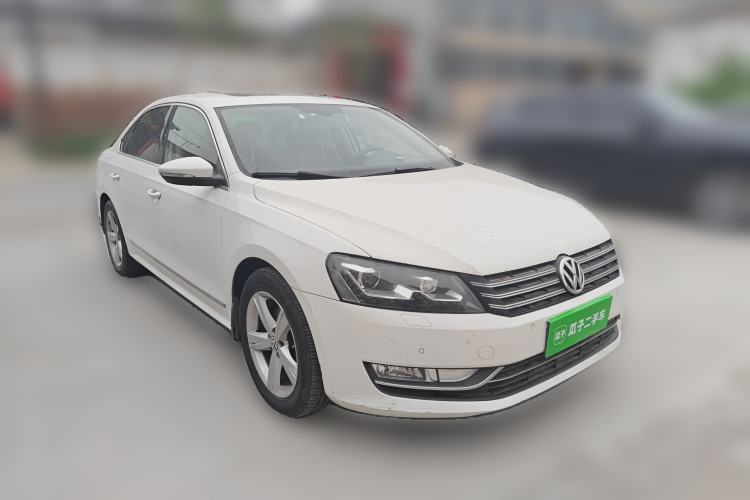 Used Volkswagen Passat 2013 2.0 TSI DSG Prestige Edition Front Right 45 Deg