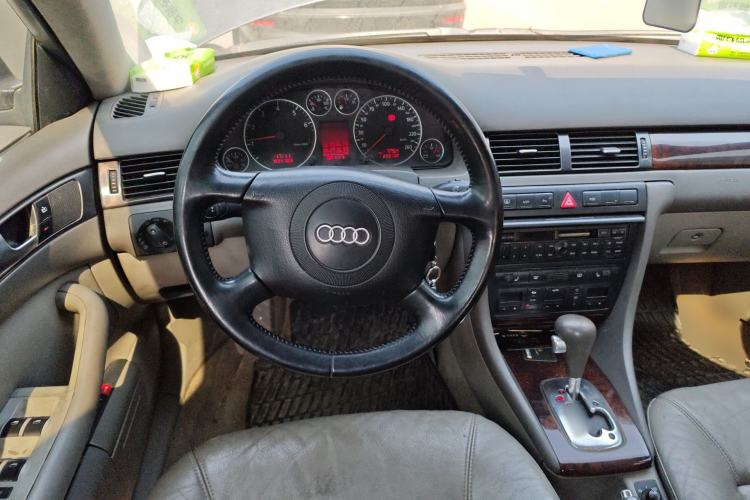 Used Audi A6 2004 2.8L Luxury Edition