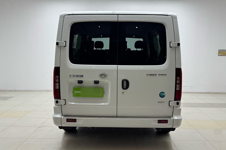 Used SAIC MAXUS Xintu V80 2024 Aotong 6AMT Short-Wheelbase Ultra-Low Roof 127 Ps 5/6 Seats