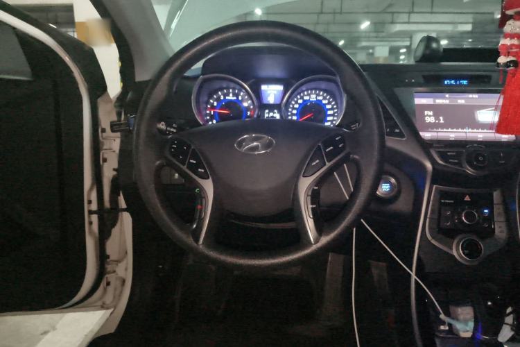 Used Hyundai Elantra (5th Generation / Langdong) 2016 1.6L Automatic Prestige Model
