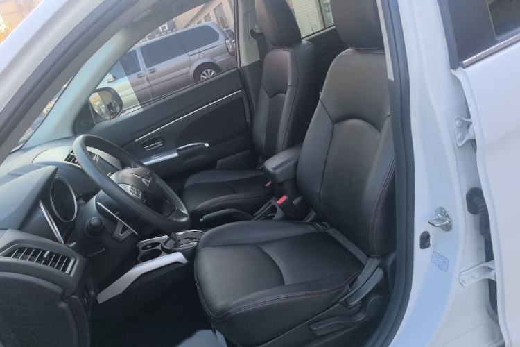 Used Mitsubishi ASX 2015 2.0L CVT Four-Wheel Drive Premium Edition