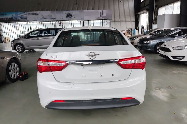 Used Haima M3 2016 1.5L Manual Comfort Model with Sunroof
