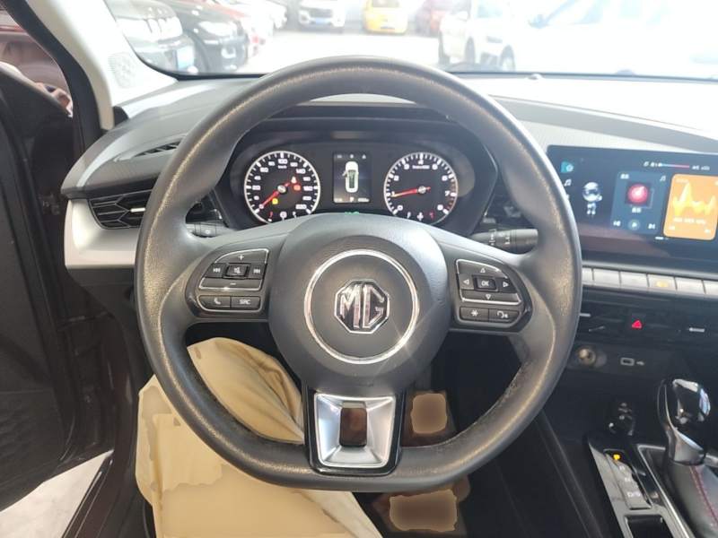Used MG 5 2021 180 DVVT CVT Youthful Style Edition — 10