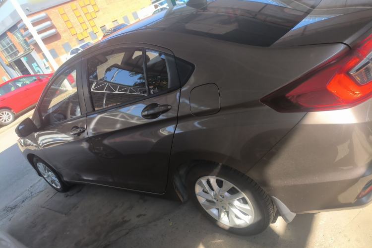 Used Honda Greiz 2016 1.5L CVT Fashion Edition
