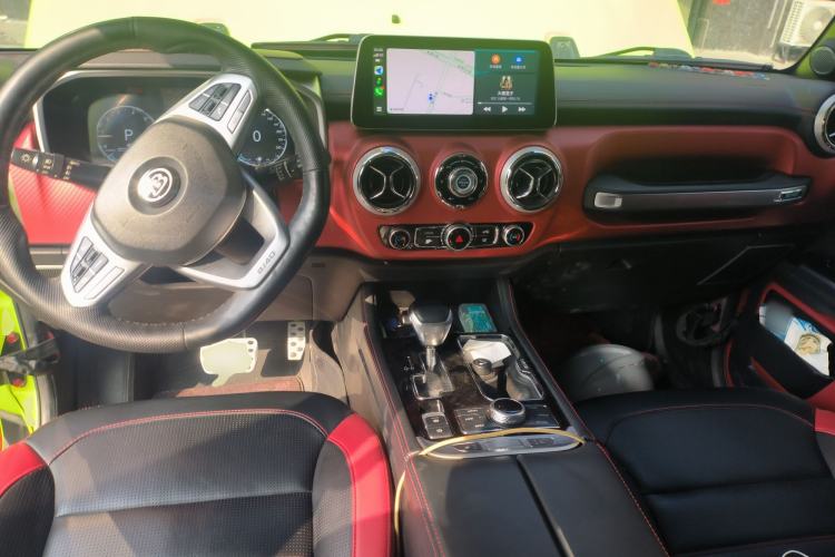 Used BAIC Off-Road BJ40 2019 2.3T Automatic Four-Wheel Drive Urban Hunter Edition Premium Model China VI Emission Standard