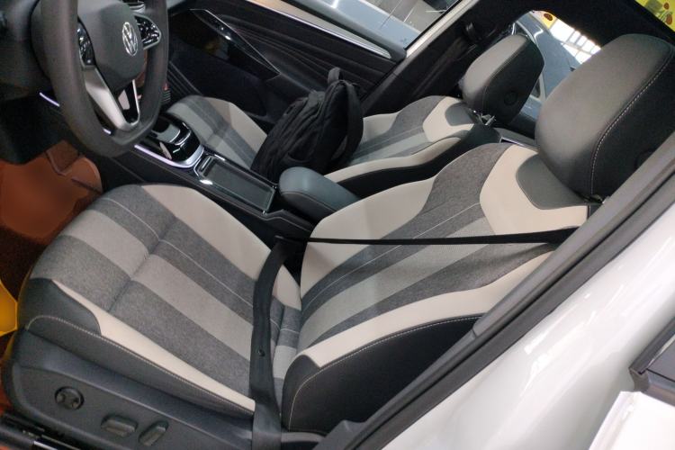 Used Volkswagen ID.4 CROZZ 2024 Pure Edition Limited Edition Left Front Seat