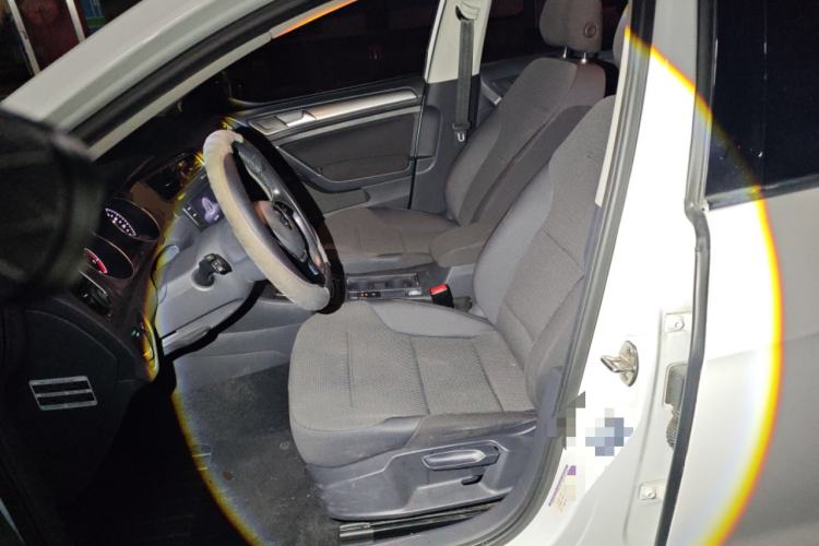 Used Volkswagen Golf 2016 1.6L Automatic Comfort Model
