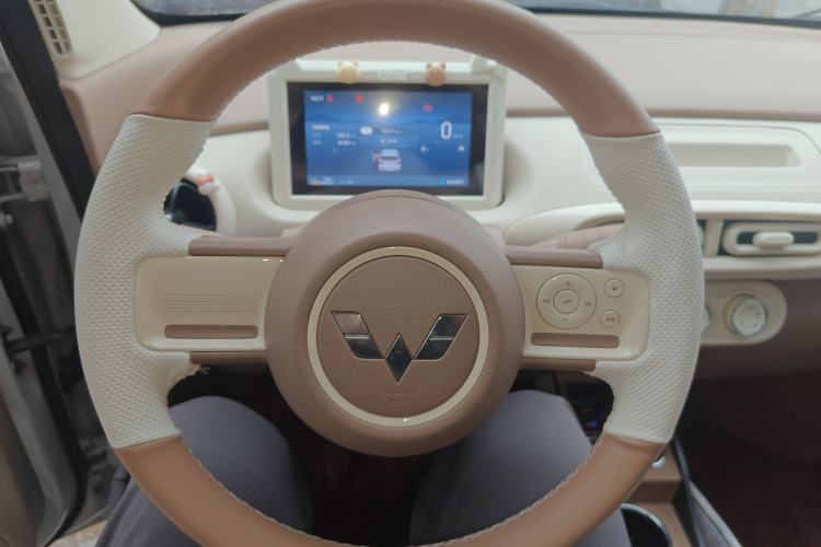 Used Wuling Hongguang MINIEV 2025 Four-Door Version Advanced Edition
