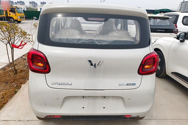 Used Wuling Hongguang MINIEV 2025 Four-Door Version Advanced Edition Rear