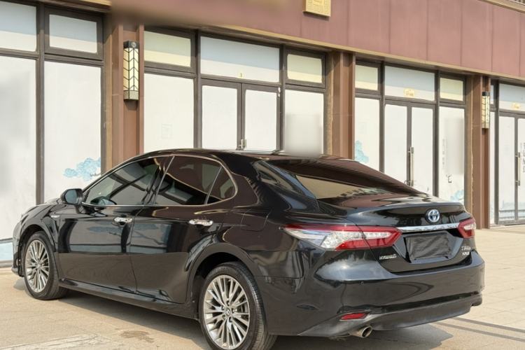 Used Toyota Camry 2018 Dual-Engine 2.5 HG Luxury Edition Exterior 3