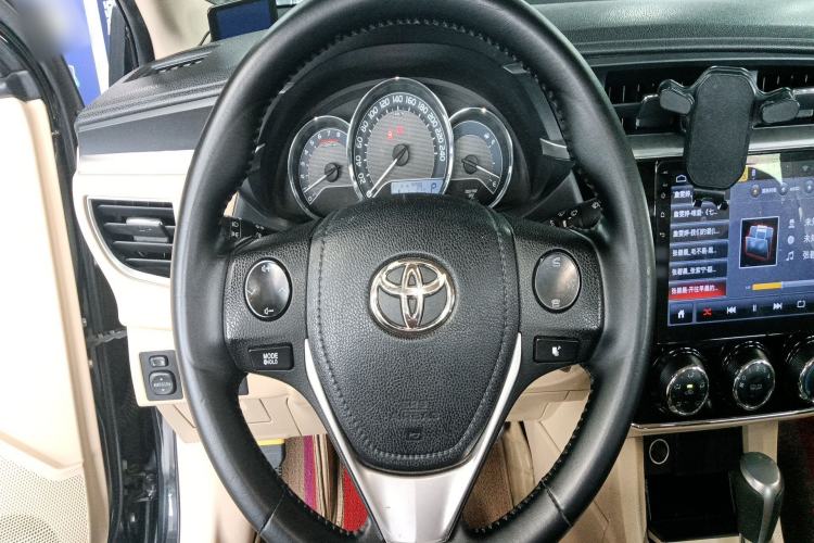 Used Toyota Corolla 2017 1.2T CVT GL
