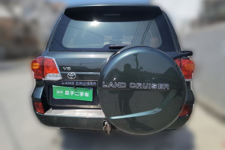 Used Toyota Land Cruiser 