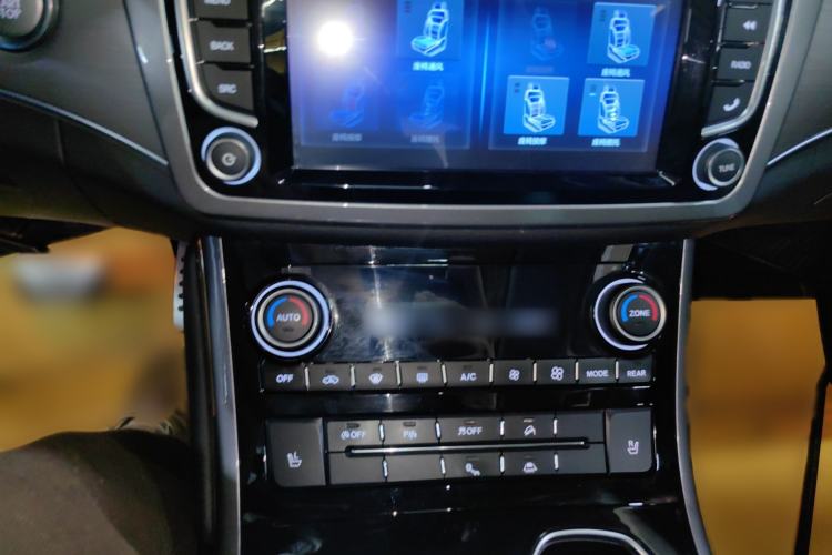 Used Haval H8 2017 2.0T Gasoline Four-Wheel Drive Luxury Model