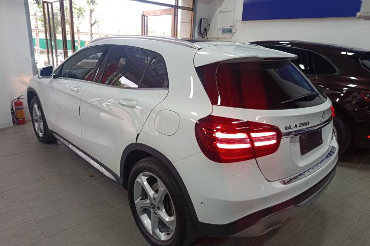 Used Mercedes-Benz GLA 2018 GLA 200 Sport Edition Exterior 2