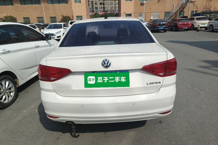 Used Volkswagen Lavida 2017 1.6L Manual Fashion Edition