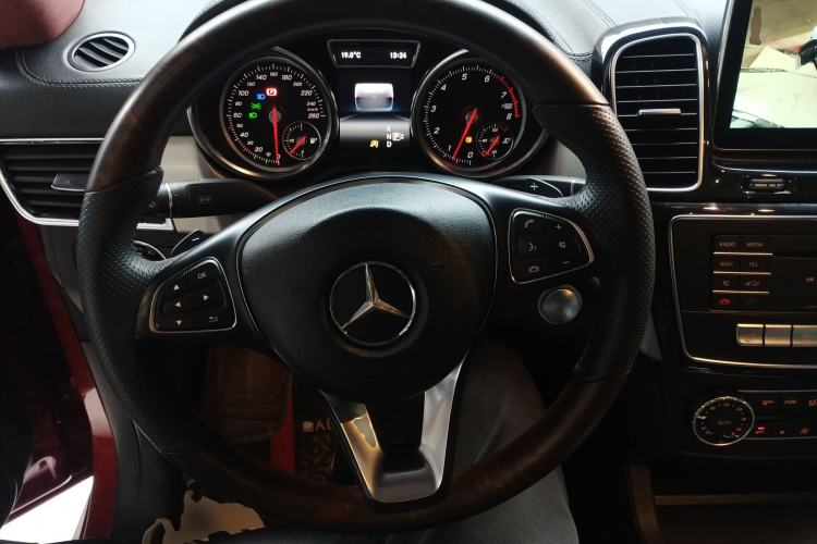 Used Mercedes-Benz GLE Coupe 2015 GLE 320 4MATIC Coupe SUV