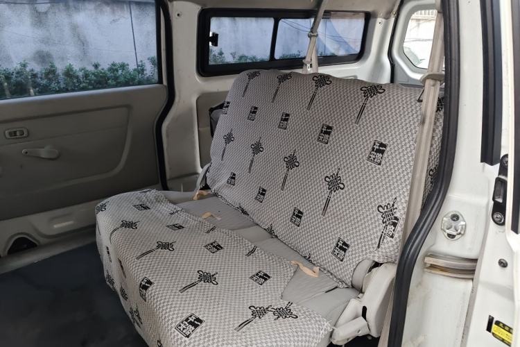 Used Jinbei New Hiace S 2018 1.5L Wealth Edition DLCG14 Left Rear Seat