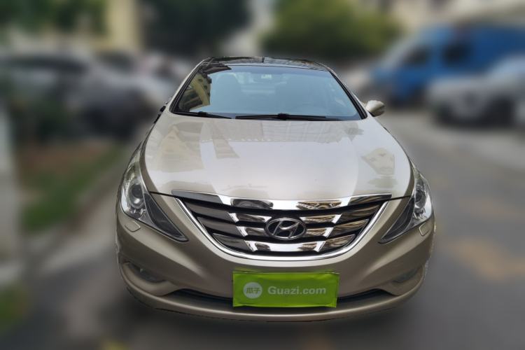 Used Hyundai Sonata 2011 2.4L Automatic Top-Tier Version
