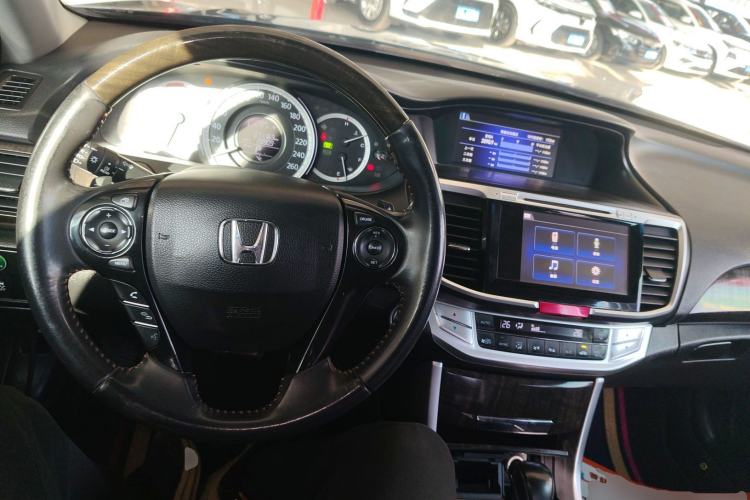 Used Honda Accord 2014 3.0L VTI Prestige Edition

