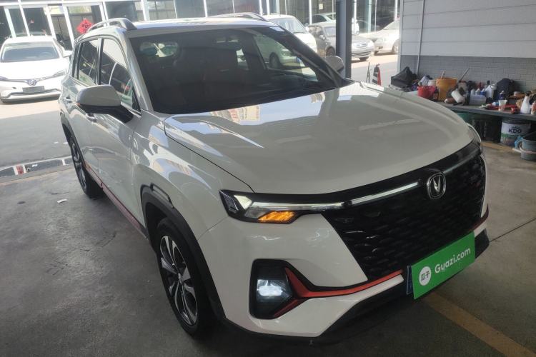 Used CHANGAN CS35PLUS 2021 Revised Version Blue Whale NE 1.4T DCT Luxury Edition Front Right 45 Deg