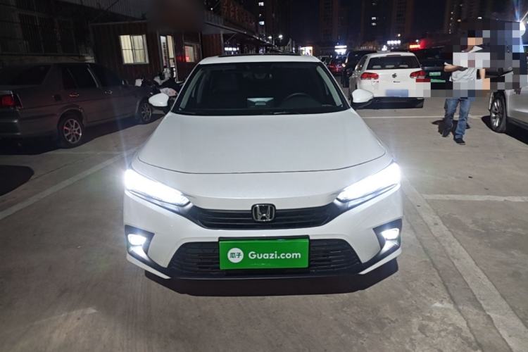 Used Honda Civic 2023 240TURBO CVT Dynamic · Center Stage Special Edition