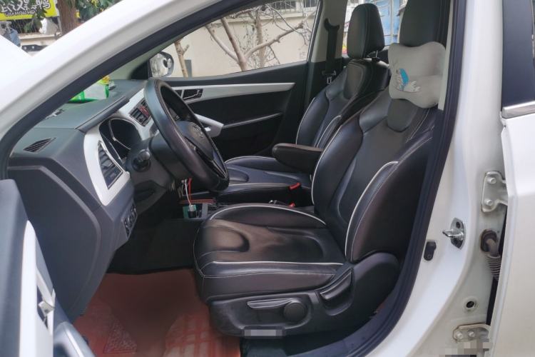 Used JAC Refine S2 2015 1.5L CVT Luxury Smart Version
