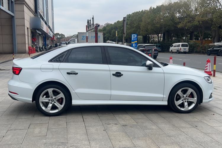 Used Audi A3 2020 Limousine 35 TFSI Ambition China VI