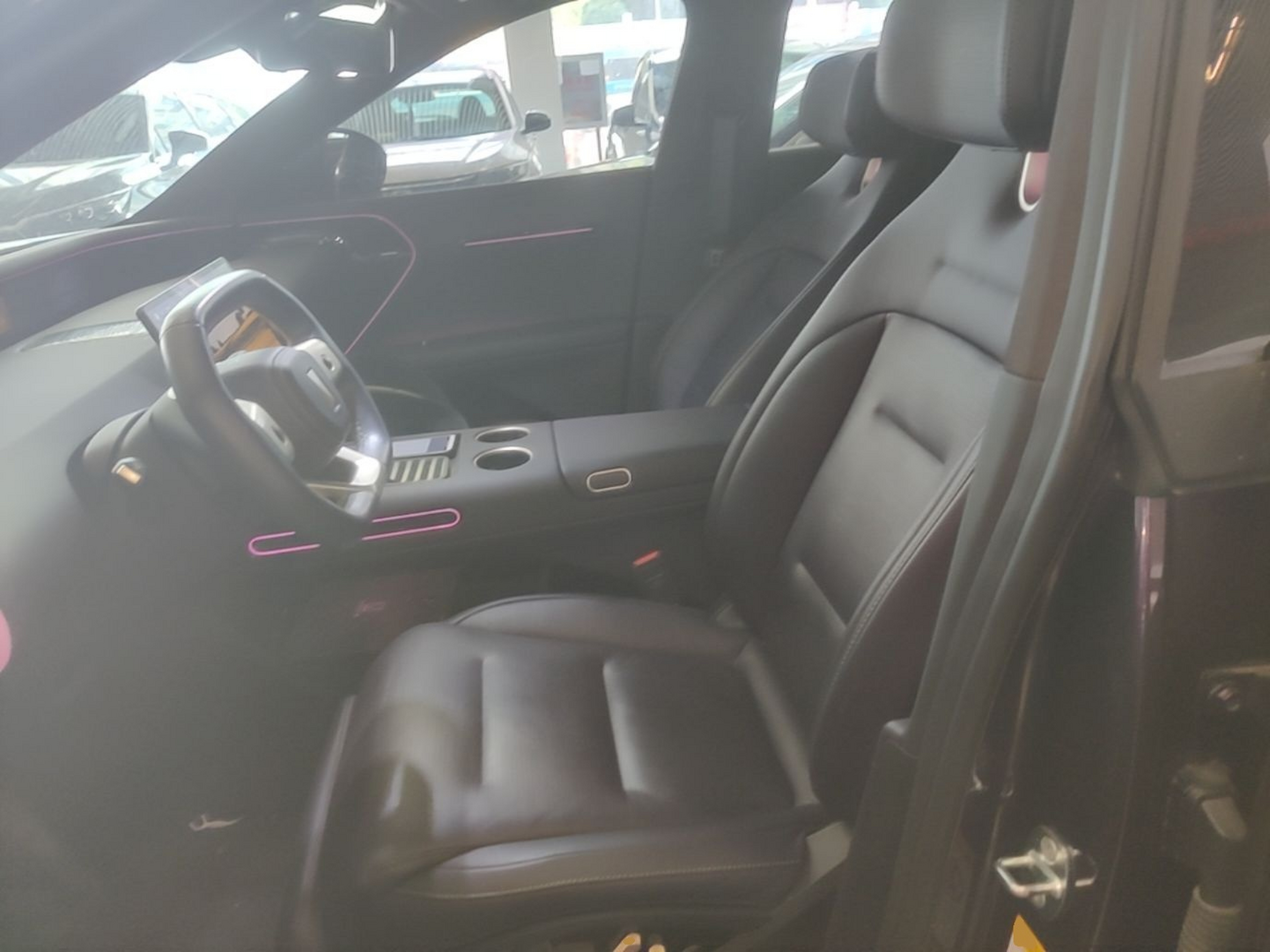 Avant de la voiture