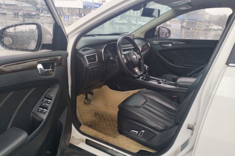 Used Dongfeng Fengon 580 2017 1.5T CVT Smart Style Model Driver Seat