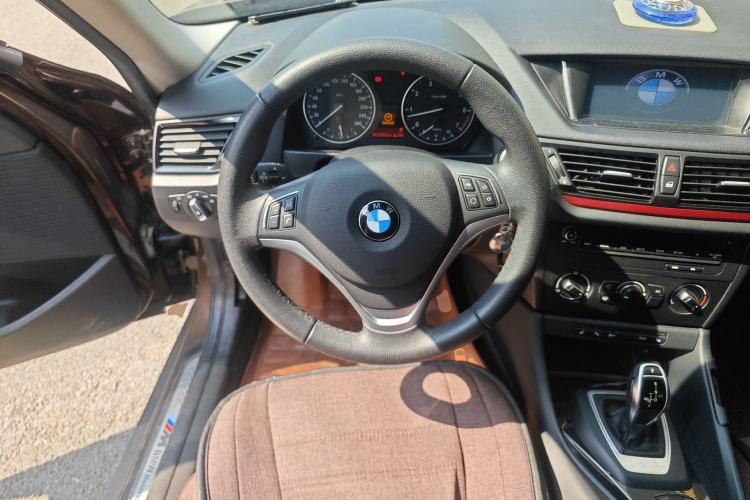 Used BMW X1 2015 sDrive18i Fashion Upgrade Edition
