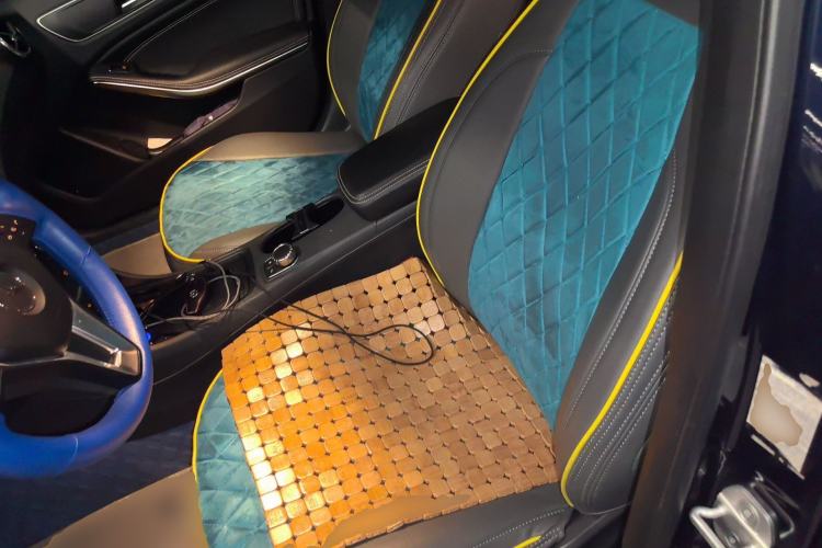 Used Mercedes-Benz GLA 2016 GLA 220 4MATIC Fashion Edition Left Front Seat