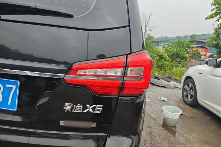 Used FORTHING Joyear X6 2017 Jingxiang Series 1.5T CVT Prestige Model Right Rear Taillight