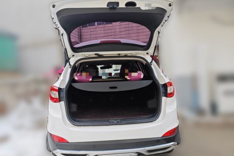 Used Hyundai ix35 2015 2.0L Automatic 2WD Smart Type China IV
