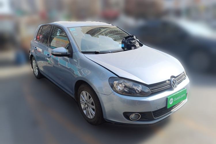 Used Volkswagen Golf 2012 1.6L Automatic Fashion Model Front Right 45 Deg