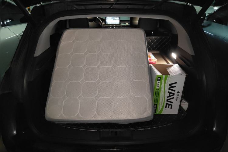 Used Lincoln Corsair 2020 2.0T Two-Wheel Drive Luxury Edition Trunk